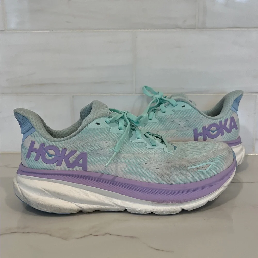 Hoka Women's Clifton 9 - Sunlit Ocean - Lilac Mist Sneakers - Picture 5 of 10